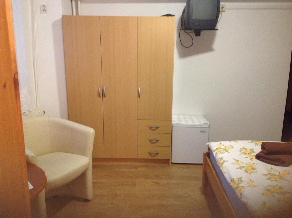Privat Monika Apartment Stara Lesna Luaran gambar
